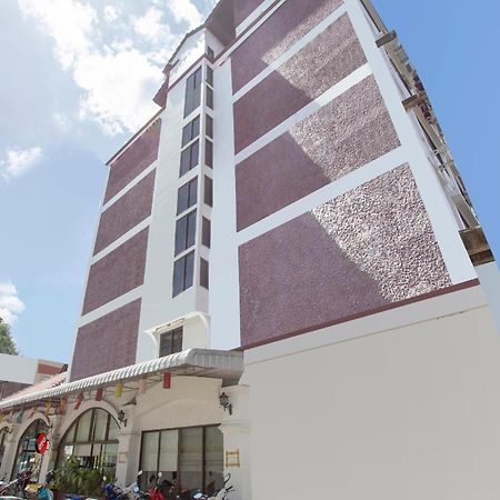 Super Oyo 1096 Winner Inn Hotel Чиангмай Екстериор снимка