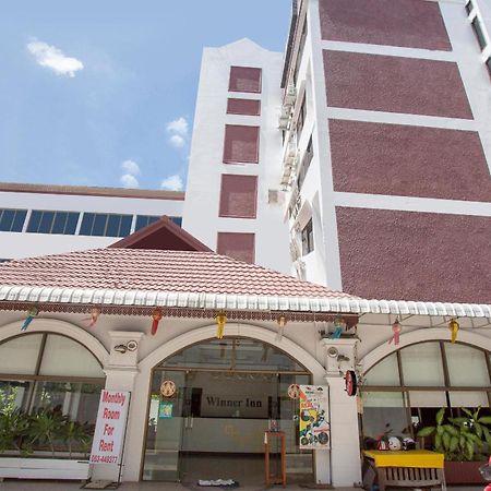 Super Oyo 1096 Winner Inn Hotel Чиангмай Екстериор снимка