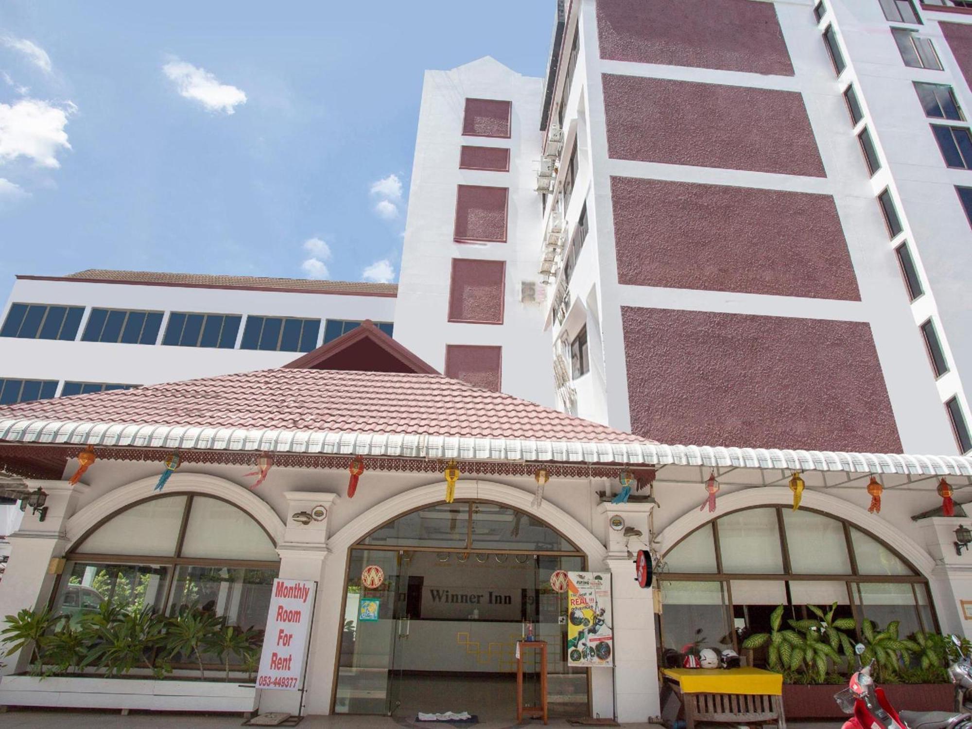Super Oyo 1096 Winner Inn Hotel Чиангмай Екстериор снимка
