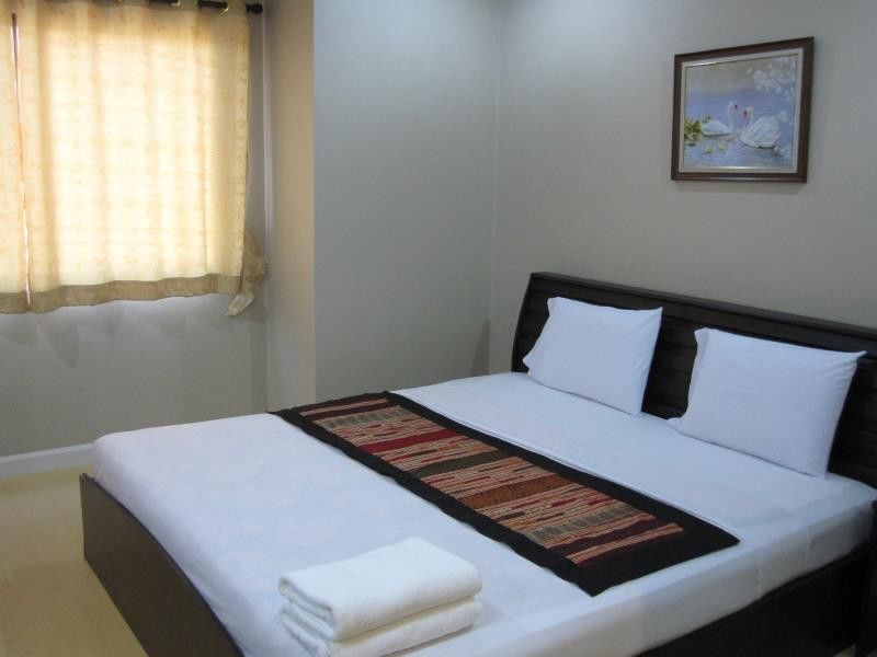 Super Oyo 1096 Winner Inn Hotel Чиангмай Екстериор снимка